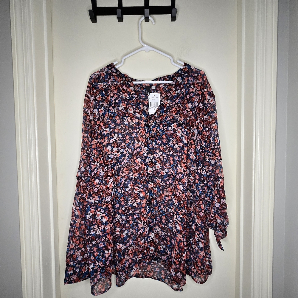 Kut from the Kloth floral blouse sheer size 3x NWT - Picture 2 of 5